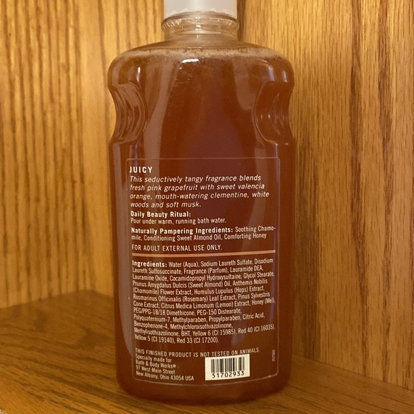 Bath and Body Works Pink Grapefruit shower gel - Picture 2 of 9